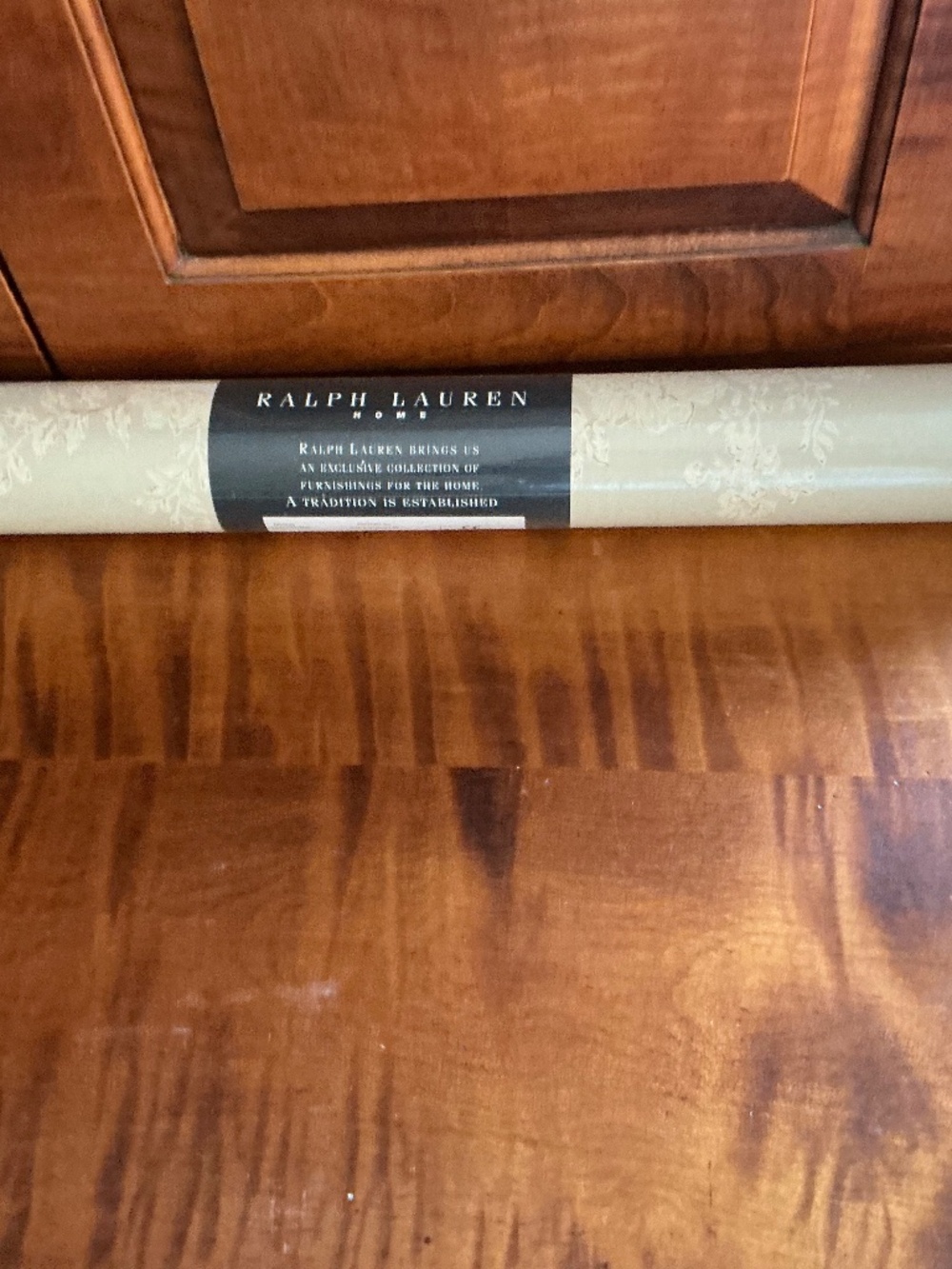 Ralph Lauren double roll Dauphine wallpaper color Laurel Batch 20